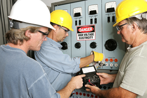 group_of_electricians.jpg
